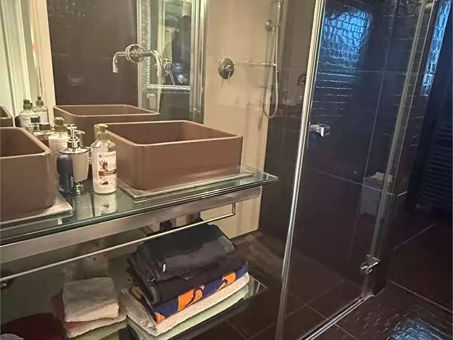 Immagine 27 di Attico in vendita  in Luigi Cilla 1 a Ravenna