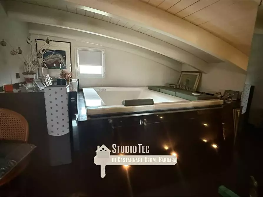 Immagine 2 di Attico in vendita  in Luigi Cilla 1 a Ravenna