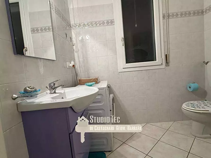 Immagine 19 di Appartamento in affitto  in Viale Zara 1 a Ravenna