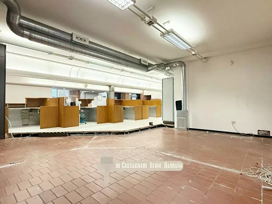 Immagine 9 di Negozio in affitto  in via castel san pietro 1 a Ravenna