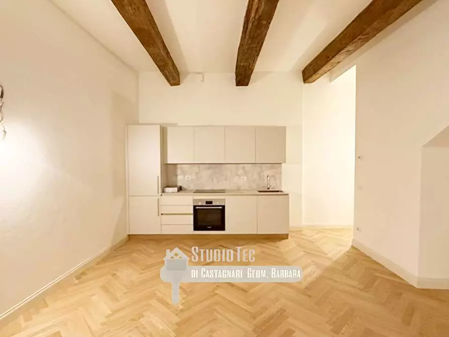 Immagine 1 di Appartamento in vendita  in via camillo cavuor  1 a Ravenna