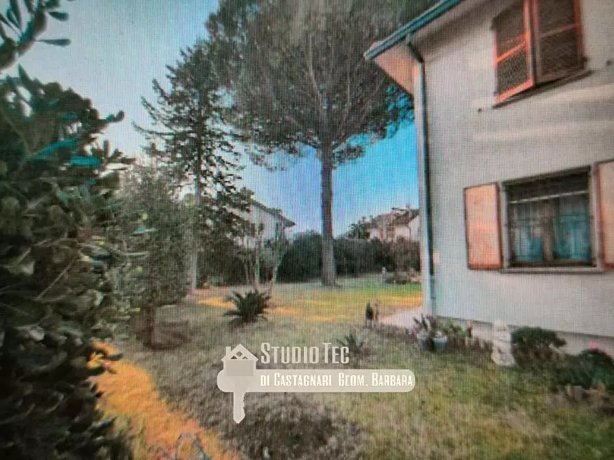 Immagine 1 di Terreno edificabile in vendita  in viale Caravaggio 1 a Ravenna