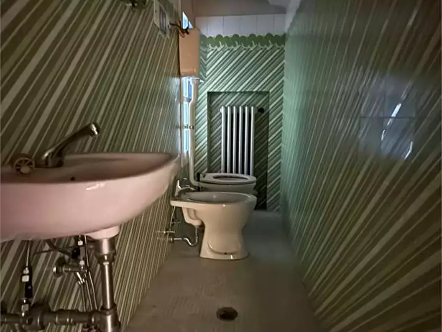 Immagine 17 di Quadrilocale in affitto  in Via Mentana  a Ravenna