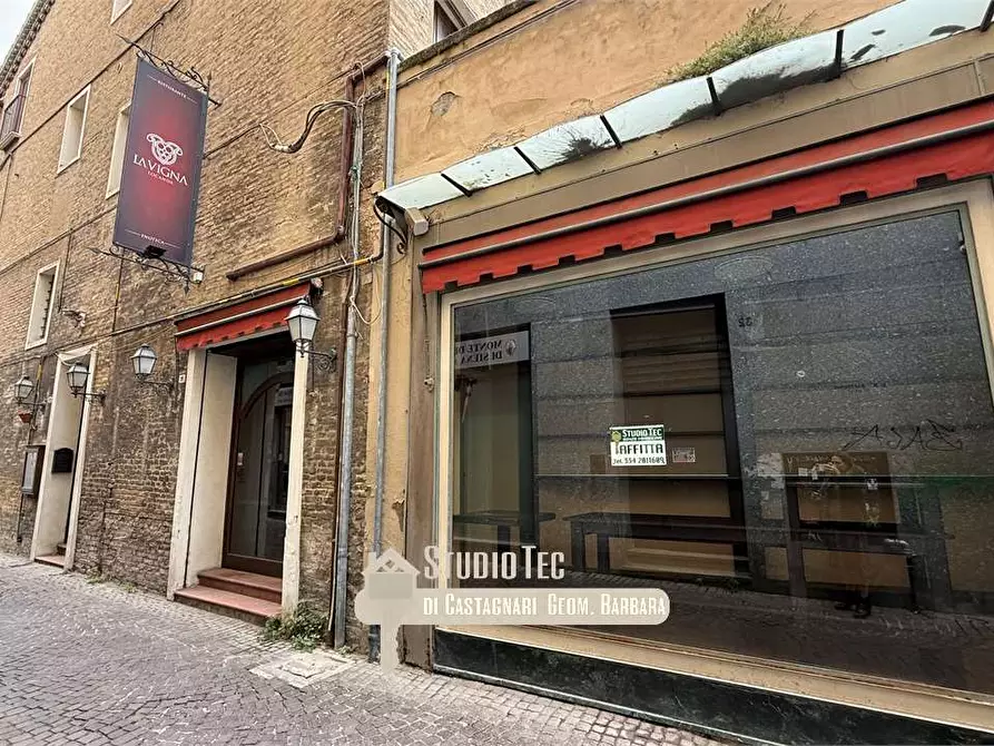 Immagine 3 di Negozio in affitto  in Via Mentana  a Ravenna
