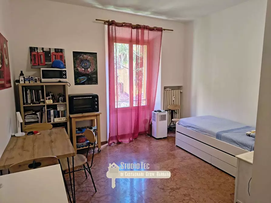 Immagine 1 di Bilocale in affitto  in via Dell'Unione 1 a Bologna