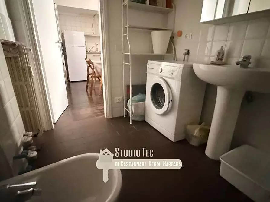 Immagine 10 di Bilocale in affitto  in VIA BORGONUOVO  1 a Bologna