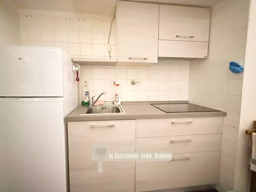 Immagine 16 di Bilocale in affitto  in VIA BORGONUOVO  1 a Bologna