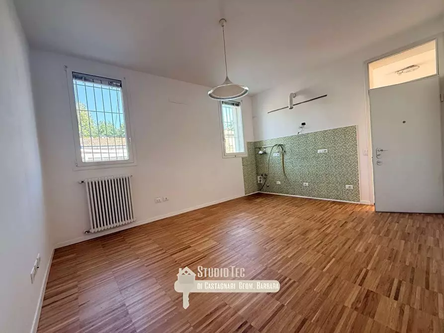 Immagine 3 di Bilocale in affitto  in via canale molinetto 1 a Ravenna