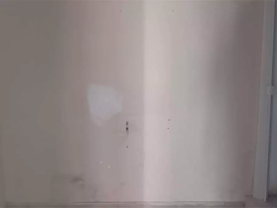 Immagine 9 di Negozio in affitto  in Via Venero  29 a Monreale