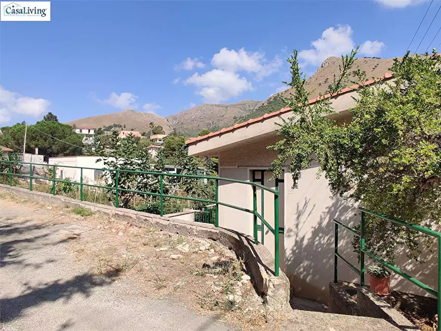 Immagine 17 di Villa in vendita  in Contrada Coda Di Caculla a Monreale