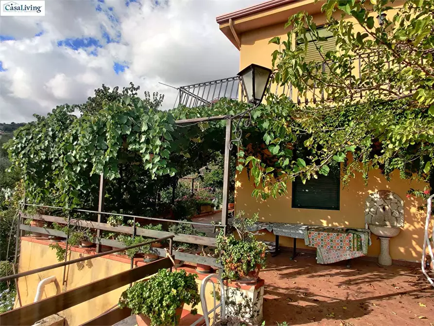 Immagine 8 di Villa in vendita  in Via Esterna Strazzasite a Monreale