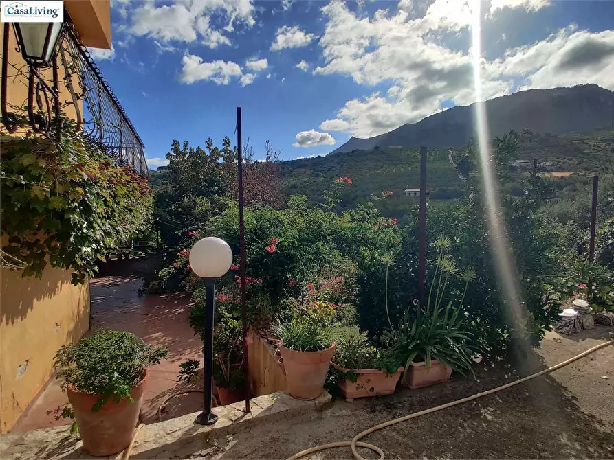 Immagine 15 di Villa in vendita  in Via Esterna Strazzasite a Monreale