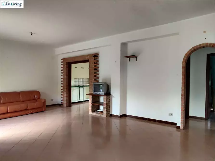 Immagine 31 di Villa in vendita  in Via Esterna Strazzasite a Monreale