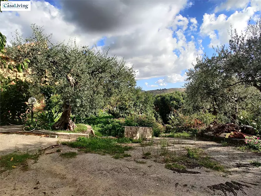 Immagine 42 di Villa in vendita  in Via Esterna Strazzasite a Monreale