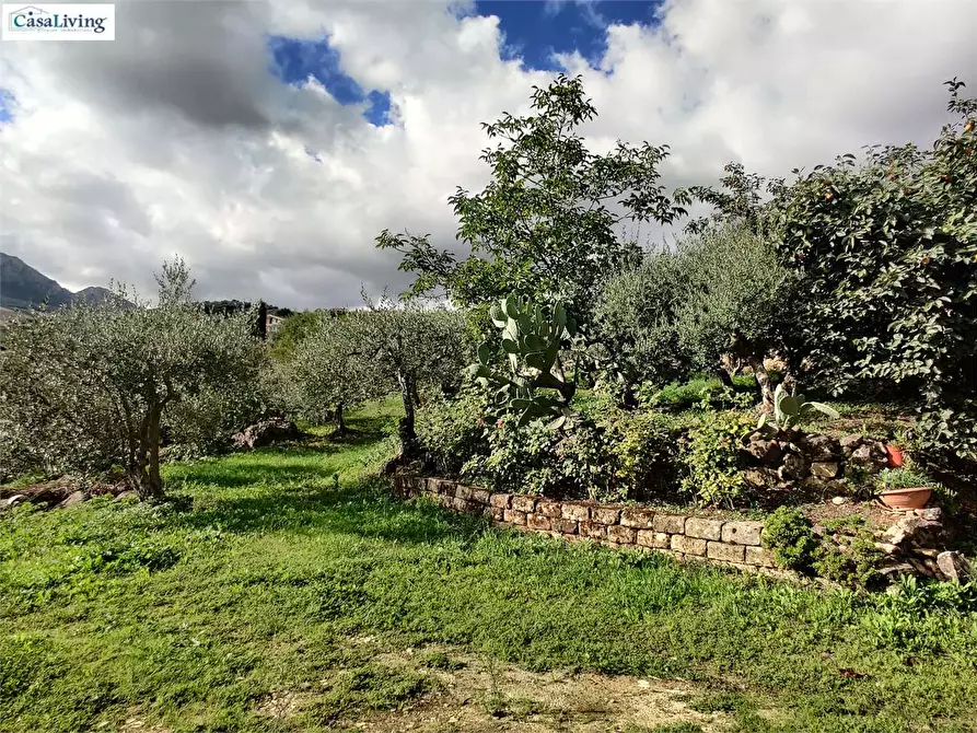 Immagine 44 di Villa in vendita  in Via Esterna Strazzasite a Monreale