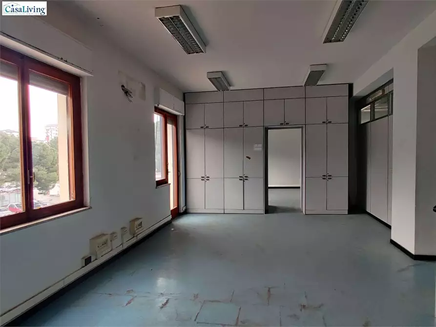 Immagine 4 di Ufficio in affitto  in Via Pietro nenni-Via Ugo La Malfa 24 a Palermo