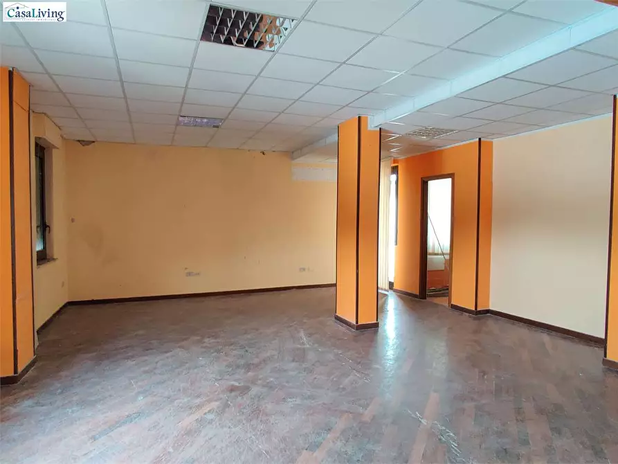 Immagine 3 di Ufficio in affitto  in Via Pietro Nenni - Via Ugo La Malfa 24 a Palermo