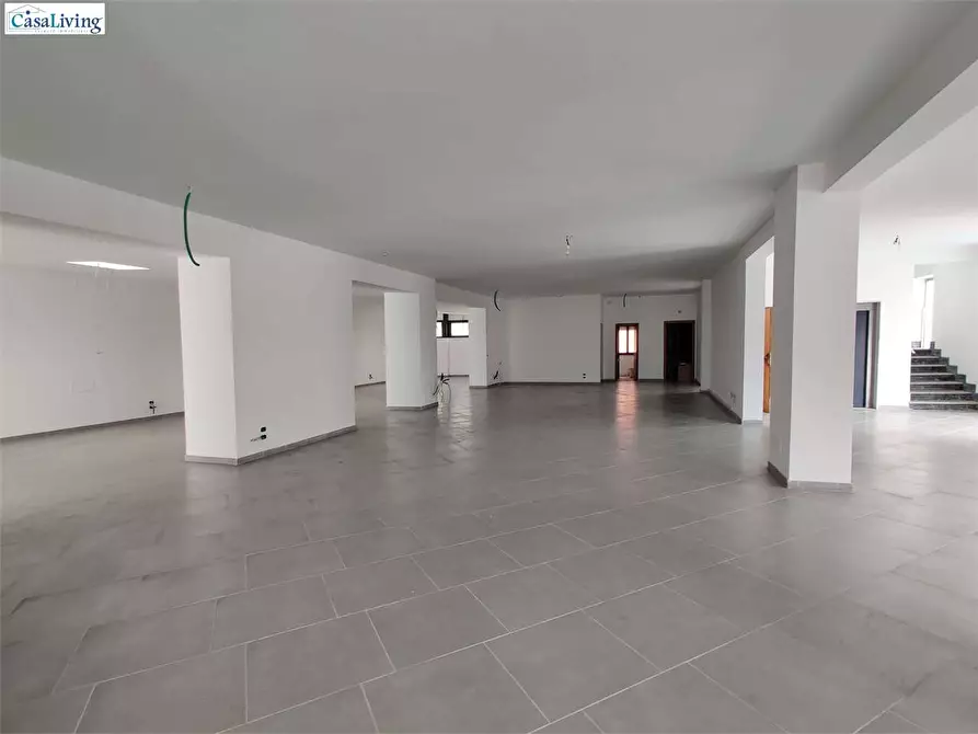 Immagine 3 di Negozio in affitto  in Via Pietro Nenni - Via Ugo La Malfa 24 a Palermo