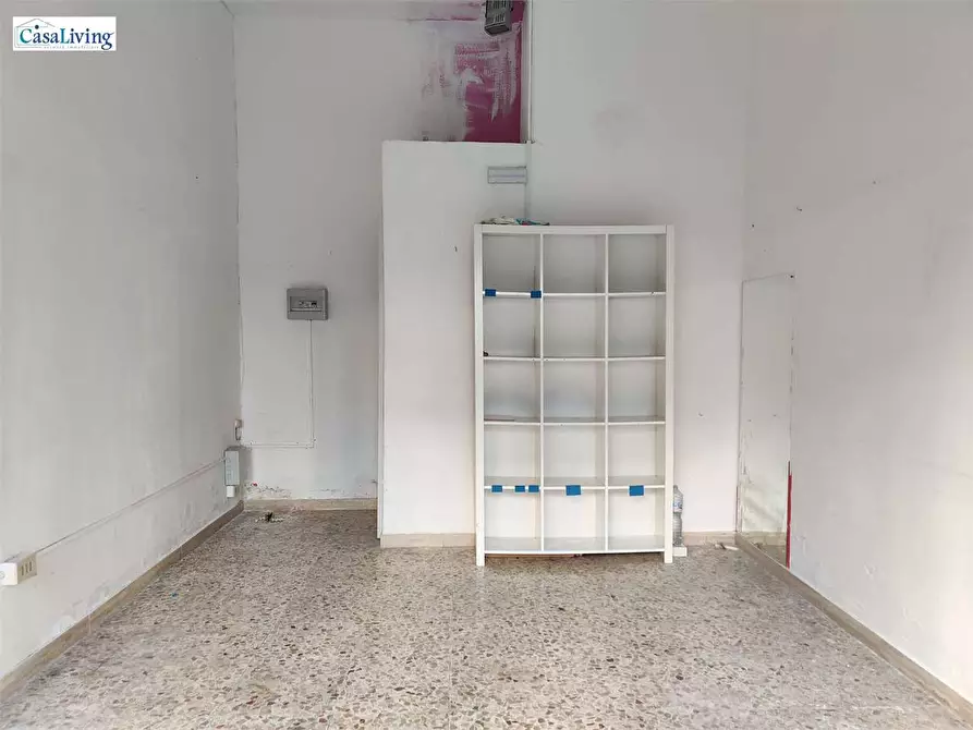 Immagine 2 di Negozio in vendita  in via filippo di giovanni 38 a Palermo