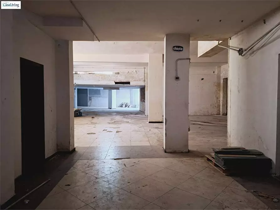 Immagine 6 di Magazzino in vendita  in Via Villagrazia 124/A a Palermo