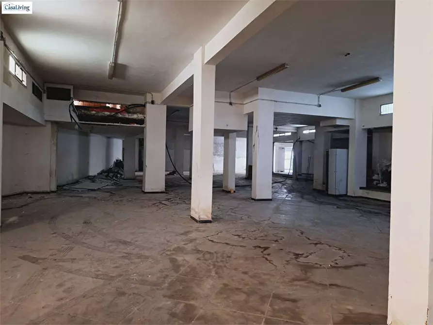 Immagine 14 di Magazzino in vendita  in Via Villagrazia 124/A a Palermo
