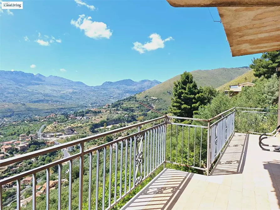 Immagine 1 di Porzione di villa in vendita  in Via Esterna Valle Cuba 34 a Monreale