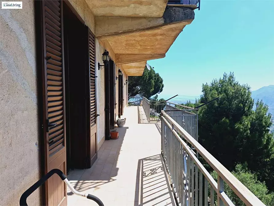 Immagine 13 di Porzione di villa in vendita  in Via Esterna Valle Cuba 34 a Monreale