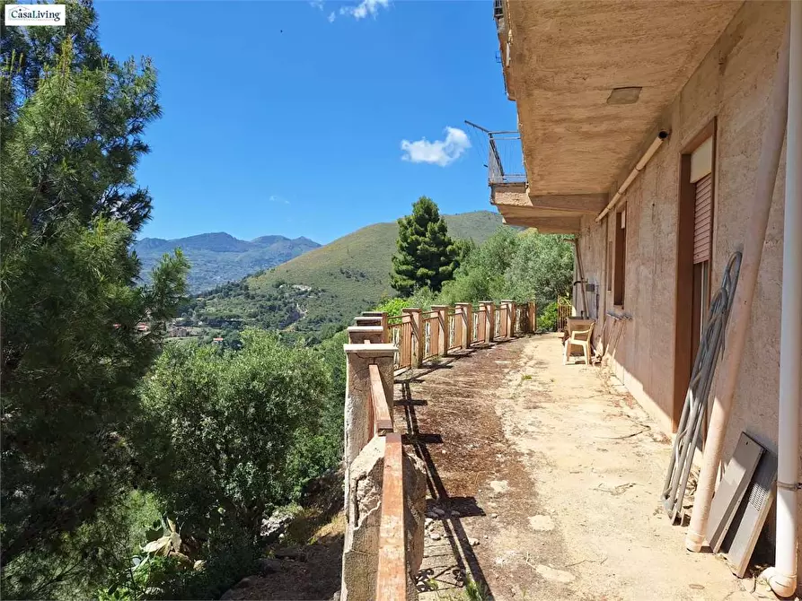 Immagine 41 di Porzione di villa in vendita  in Via Esterna Valle Cuba 34 a Monreale