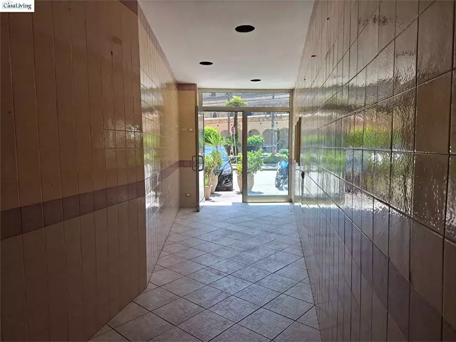 Immagine 5 di Negozio in affitto  in Piazza Vittorio Emanuele 21 a Monreale