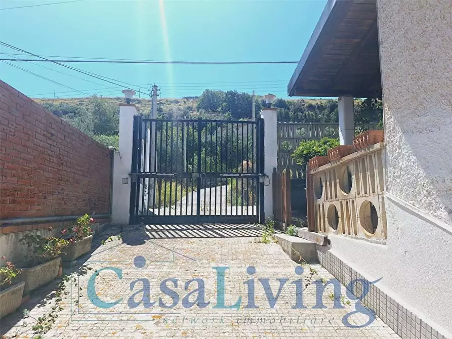 Immagine 5 di Villa in vendita  a Monreale