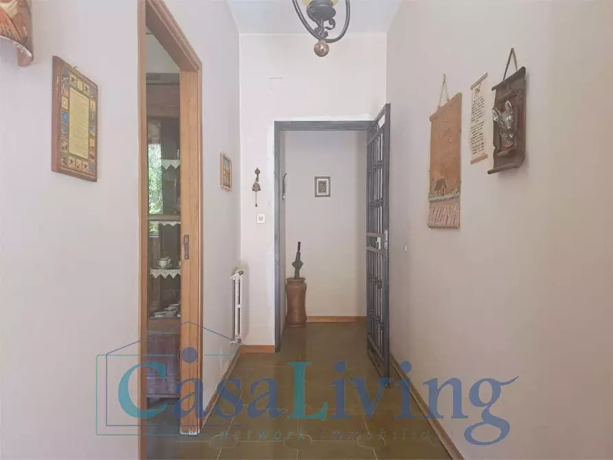 Immagine 11 di Villa in vendita  a Monreale