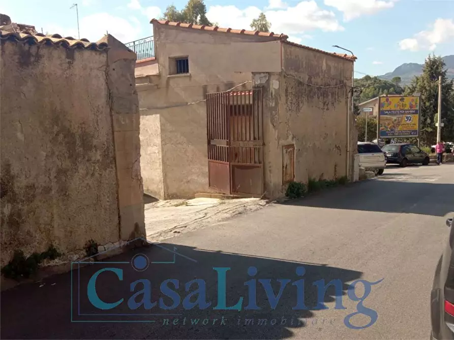 Immagine 3 di Magazzino in vendita  in Via Venero 205 a Monreale