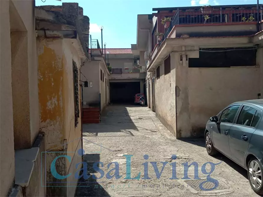 Immagine 6 di Magazzino in vendita  in Via Venero 205 a Monreale