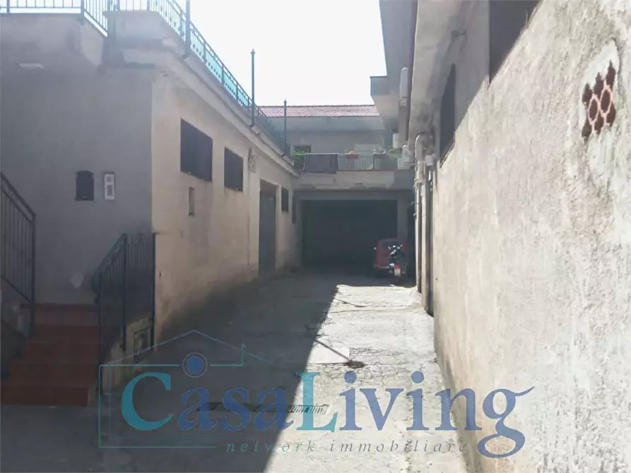 Immagine 7 di Magazzino in vendita  in Via Venero 205 a Monreale