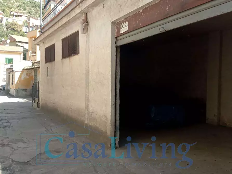 Immagine 9 di Magazzino in vendita  in Via Venero 205 a Monreale