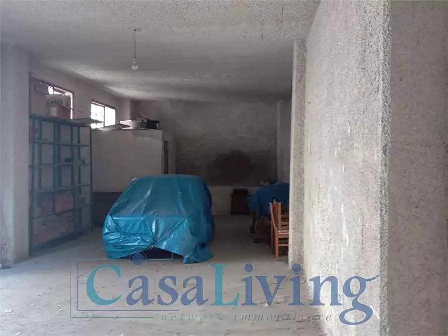 Immagine 1 di Magazzino in vendita  in Via Venero 205 a Monreale