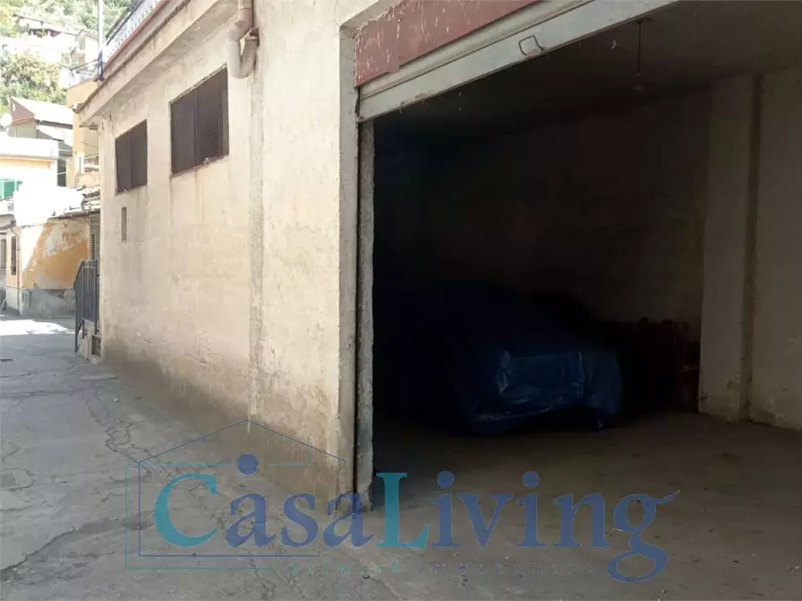 Immagine 21 di Magazzino in vendita  in Via Venero 205 a Monreale