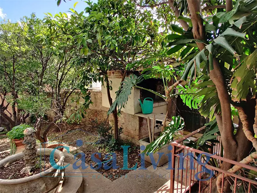 Immagine 4 di Villa in vendita  in Via Palmiro Togliatti a Monreale