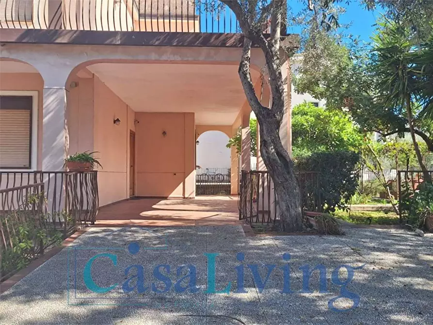 Immagine 3 di Villa in vendita  in Via Delle Cicogne 6 a Carini