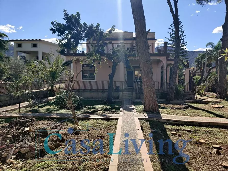 Immagine 45 di Villa in vendita  in Via Delle Cicogne 6 a Carini