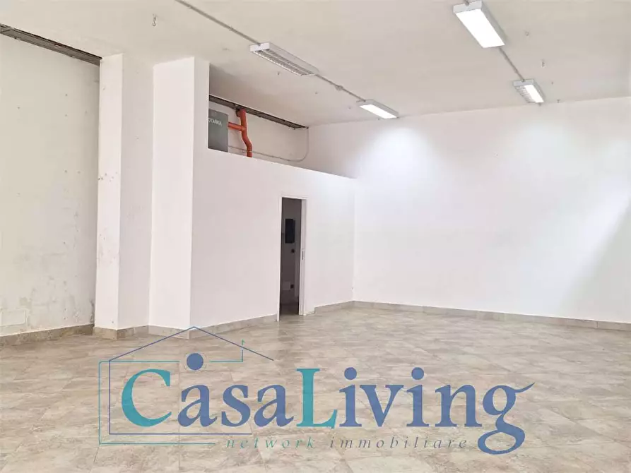 Immagine 10 di Negozio in affitto  in Via Circonvallazione 51/B a Monreale