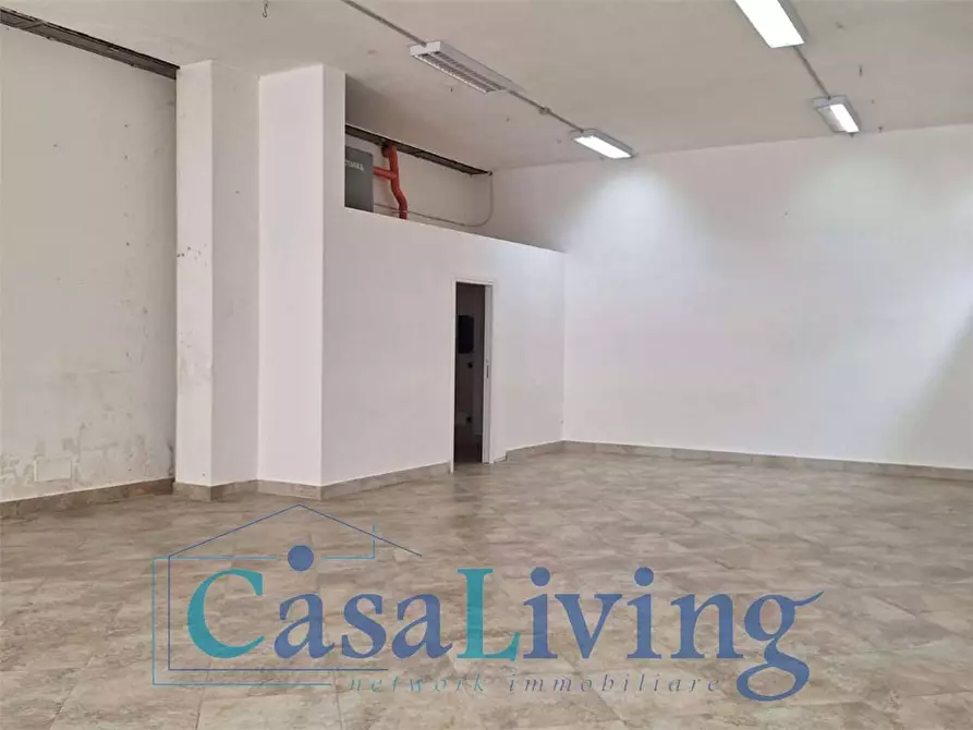 Immagine 13 di Negozio in affitto  in Via Circonvallazione 51/B a Monreale