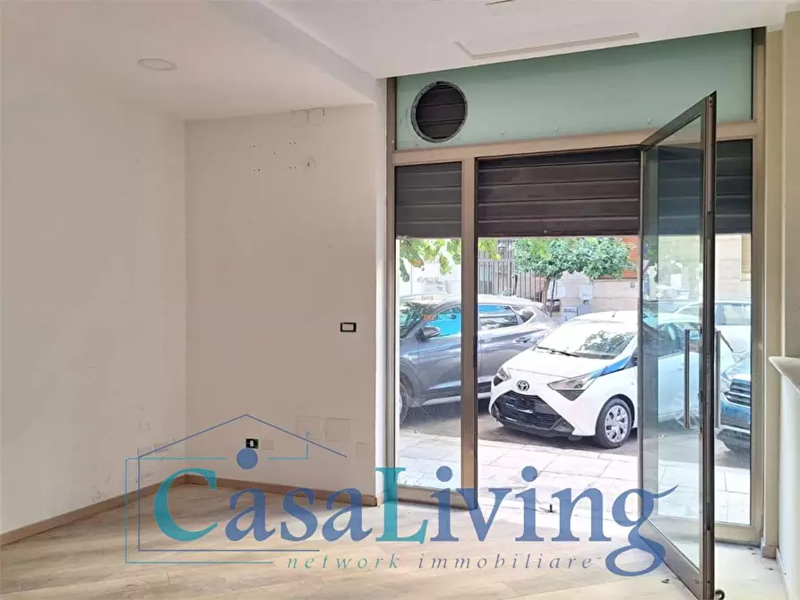 Immagine 4 di Negozio in vendita  in Via G. Pipitone Federico 96 a Palermo