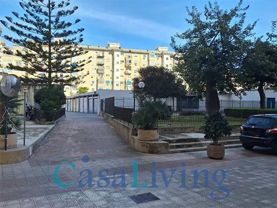 Immagine 4 di Appartamento in vendita  in Corso dei Mille 1060 a Palermo