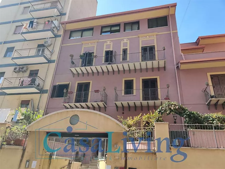 Immagine 1 di Appartamento in affitto  in Corso Pisani 181 a Palermo