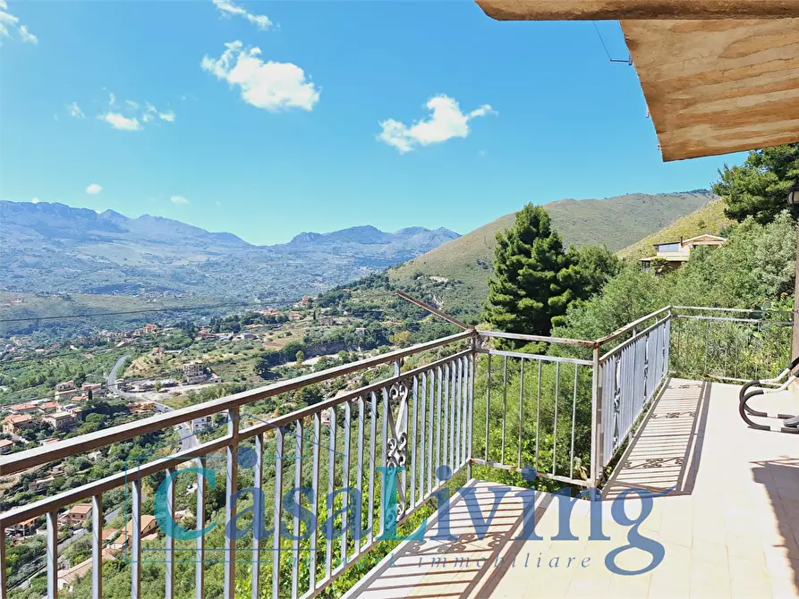 Immagine 21 di Porzione di villa in vendita  in Via Esterna Valle Cuba 34 a Monreale