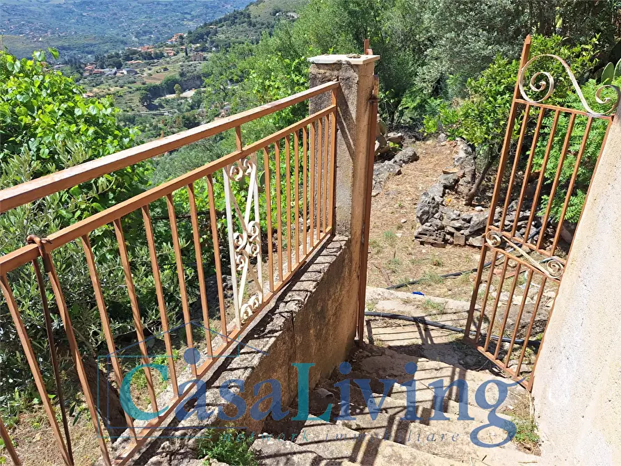 Immagine 28 di Porzione di villa in vendita  in Via Esterna Valle Cuba 34 a Monreale