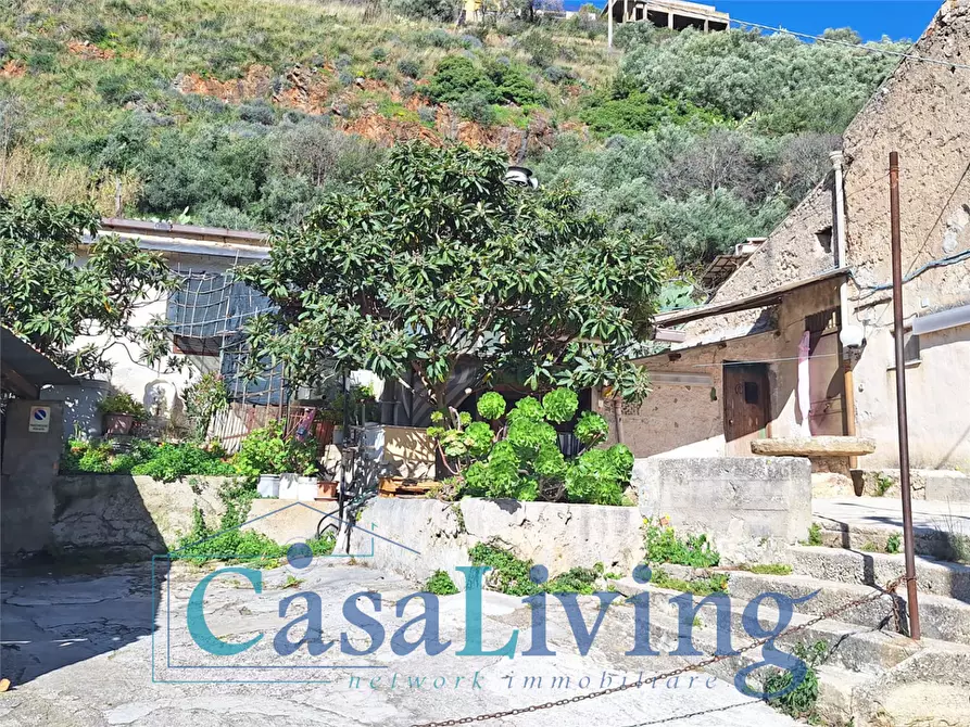 Immagine 31 di Villa in vendita  in via Favara 23 a Monreale