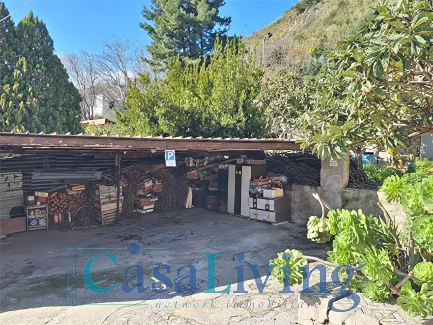 Immagine 35 di Villa in vendita  in via Favara 23 a Monreale