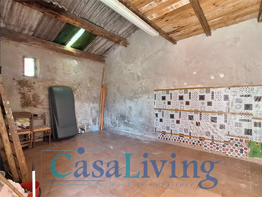 Immagine 37 di Villa in vendita  in via Favara 23 a Monreale